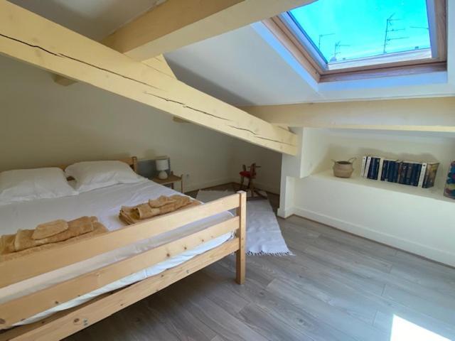 Duplex En Plein Coeur De Montpellier Apartment Exterior foto